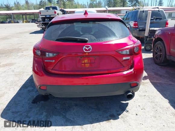 ✅ 2015 Mazda 3 i Grand Touring • VIN: JM1BM1M78F1234416 • Lot: 42196061. Listed on IAAI with 186,326 mi. Free auction sales archive from the USA and detailed vehicle history report at DreamBid. Image 16.