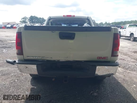 ✅ 2012 GMC Sierra 1500 SLE • VIN: 3GTP1VE04CG200140 • Lot: 42941829. Wystawiony na IAAI z przebiegiem Nie podano. Bezpłatny archiwum sprzedaży aukcyjnych z USA i szczegółowy raport historii pojazdu na DreamBid. Zdjęcie 16.