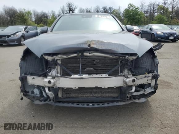 ✅ 2017 Mercedes-Benz C 300 • VIN: 55SWF4KB6HU195211 • Lot: 58713615. Listed on Copart with 87,742 mi. Free auction sales archive from the USA and detailed vehicle history report at DreamBid. Image 5.