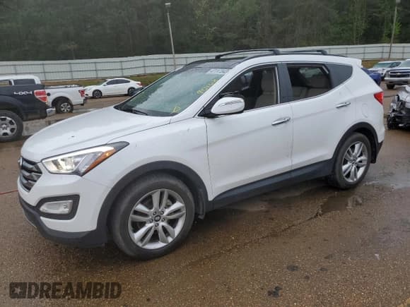 ✅ 2015 Hyundai Santa Fe • VIN: 5XYZW4LA3FG256363 • Лот: 47117343. Опубликован ранее на Copart с пробегом 90 618 миль. Бесплатный доступ к архиву аукционных продаж из США и подробный отчёт об истории автомобиля на DreamBid. Изображение 1.
