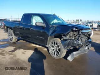 ✅ 2018 Chevrolet Silverado 1500 Custom • VIN: 1GCRCPEH8JZ191430 • Lot: 41657847. Wystawiony na IAAI z przebiegiem Nie podano. Bezpłatny archiwum sprzedaży aukcyjnych z USA i szczegółowy raport historii pojazdu na DreamBid. Zdjęcie 1.