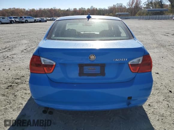✅ 2007 BMW 3 Series 328i • VIN: WBAVA33527PV64260 • Lot: 85418565. Listed on Copart with Not provided. Free auction sales archive from the USA and detailed vehicle history report at DreamBid. Image 6.