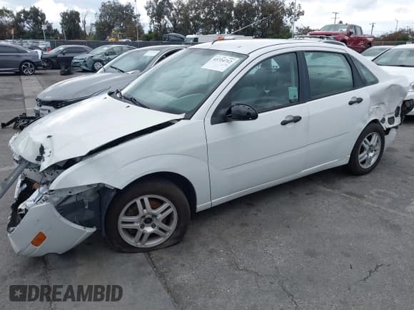 ✅ 2005 Ford Focus S • VIN: 1FAFP34N95W195622 • Lot: 43724712. Listed on IAAI with Not provided. Free auction sales archive from the USA and detailed vehicle history report at DreamBid. Image 18.