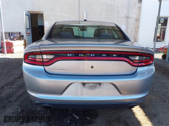 ✅ 2015 Dodge Charger Police • VIN: 2C3CDXAT6FH791257 • Лот: 43061750. Опубликован ранее на IAAI с пробегом 123 323 миль. Бесплатный доступ к архиву аукционных продаж из США и подробный отчёт об истории автомобиля на DreamBid. Изображение 16.