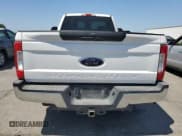 ✅ 2019 Ford F-250 XL • VIN: 1FTBF2A61KED12145 • Lot: 63007095. Listed on Copart with 107,594 mi. Free auction sales archive from the USA and detailed vehicle history report at DreamBid. Image 6.