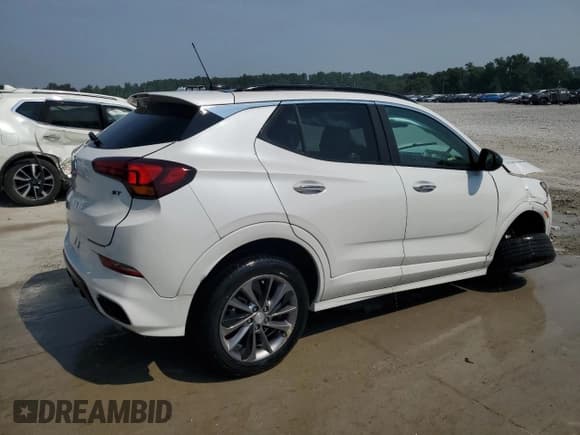 ✅ 2020 Buick Encore GX Select • VIN: KL4MMDS27LB104838 • Lot: 67386285. Listed on Copart with 31,752 mi. Free auction sales archive from the USA and detailed vehicle history report at DreamBid. Image 3.