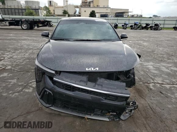 ✅ 2025 Kia K4 GT-Line Turbo • VIN: 3KPFW4DC8SE101320 • Lot: 71191955. Listed on Copart with 9,399 mi. Free auction sales archive from the USA and detailed vehicle history report at DreamBid. Image 5.