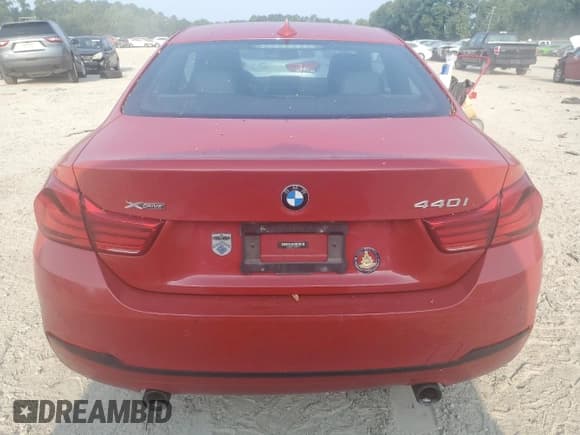 ✅ 2018 BMW 4 Series 440i xDrive • VIN: WBA4W9C54JAB95107 • Lot: 68408494. Wystawiony na Copart z przebiegiem 57 590 mil. Bezpłatny archiwum sprzedaży aukcyjnych z USA i szczegółowy raport historii pojazdu na DreamBid. Zdjęcie 6.