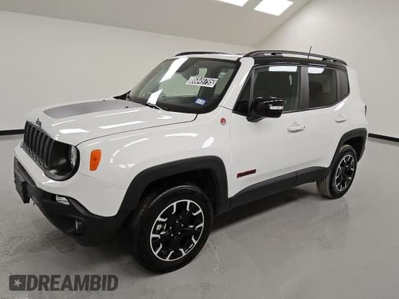 ✅ 2023 Jeep Renegade Trailhawk • VIN: ZACNJDC13PPP22496 • Lot: 86849795. Wystawiony na Copart z przebiegiem 46 492 mil. Bezpłatny archiwum sprzedaży aukcyjnych z USA i szczegółowy raport historii pojazdu na DreamBid. Zdjęcie 1.