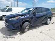 ✅ 2020 Toyota Highlander LE • VIN: 5TDZZRAH9LS006872 • Lot: 42783112. Listed on IAAI with 288,432 mi. Free auction sales archive from the USA and detailed vehicle history report at DreamBid. Image 2.