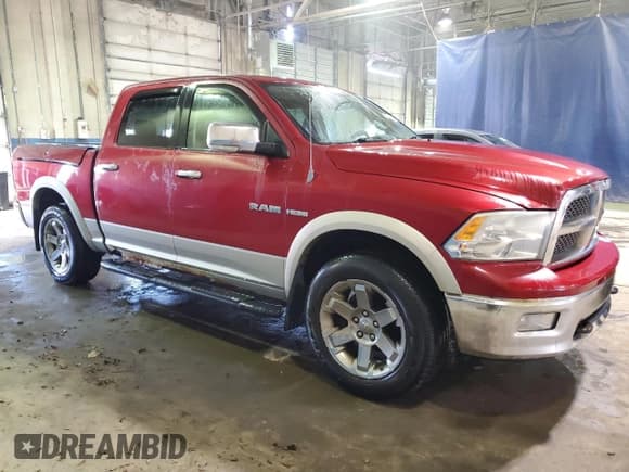 ✅ 2009 Dodge 1500 Laramie • VIN: 1D3HV13T09J530211 • Lot: 49485405. Wystawiony na Copart z przebiegiem 150 928 mil. Bezpłatny archiwum sprzedaży aukcyjnych z USA i szczegółowy raport historii pojazdu na DreamBid. Zdjęcie 4.