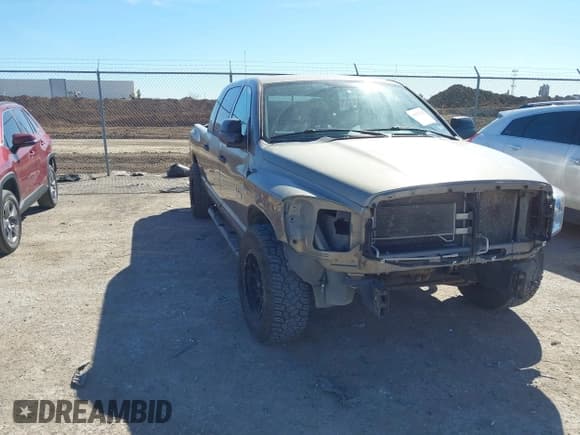 ✅ 2008 Dodge 1500 SLT • VIN: 3D7KR19D88G114609 • Лот: 41652242. Опубликован ранее на IAAI с пробегом 303 728 миль. Бесплатный доступ к архиву аукционных продаж из США и подробный отчёт об истории автомобиля на DreamBid. Изображение 1.