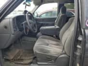 ✅ 2004 Chevrolet Silverado 1500 Z71 • VIN: 1GCEK19TX4Z176414 • Lot: 70050204. Listed on Copart with 189,720 mi. Free auction sales archive from the USA and detailed vehicle history report at DreamBid. Image 7.