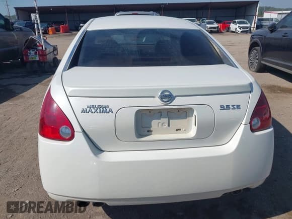 ✅ 2005 Nissan Maxima SL • VIN: 1N4BA41E95C809841 • Лот: 43414723. Опубликован ранее на IAAI с пробегом 239 360 миль. Бесплатный доступ к архиву аукционных продаж из США и подробный отчёт об истории автомобиля на DreamBid. Изображение 16.
