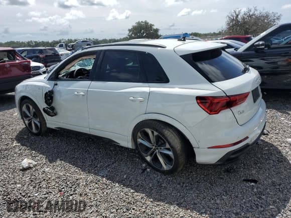 ✅ 2021 Audi Q3 S line Premium Plus • VIN: WA1EECF37M1130765 • Lot: 71060315. Listed on Copart with 56,321 mi. Free auction sales archive from the USA and detailed vehicle history report at DreamBid. Image 2.