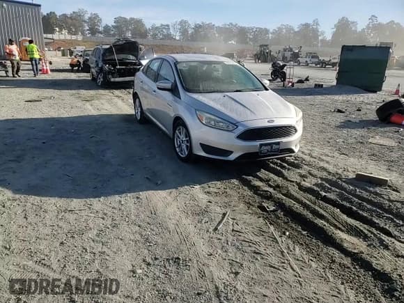✅ 2016 Ford Focus SE • VIN: 1FADP3F2XGL207310 • Lot: 89670425. Listed on Copart with 99,848 mi. Free auction sales archive from the USA and detailed vehicle history report at DreamBid. Image 13.