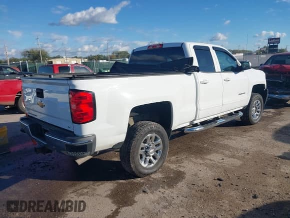 ✅ 2017 Chevrolet Silverado 2500HD LT • VIN: 1GC2KVEGXHZ186496 • Lot: 43537640. Listed on IAAI with 202,159 mi. Free auction sales archive from the USA and detailed vehicle history report at DreamBid. Image 4.