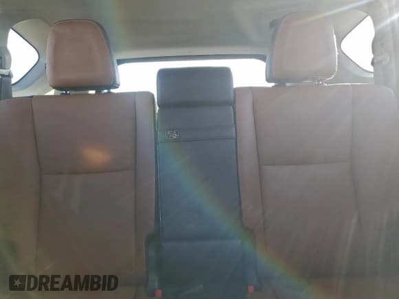 ✅ 2016 Toyota RAV4 Limited • VIN: JTMDJREV4GD012954 • Лот: 94171155. Опубликован ранее на Copart с пробегом 79 530 миль. Бесплатный доступ к архиву аукционных продаж из США и подробный отчёт об истории автомобиля на DreamBid. Изображение 10.