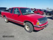 ✅ 1996 Chevrolet S-10 LS • VIN: 1GCCS19X1T8217446 • Лот: 41747890. Опубликован ранее на IAAI с пробегом 170 763 миль. Бесплатный доступ к архиву аукционных продаж из США и подробный отчёт об истории автомобиля на DreamBid. Изображение 1.