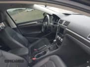 ✅ 2017 Volkswagen Passat SE • VIN: 1VWGT7A37HC063658 • Лот: 43119635. Опубликован ранее на IAAI с пробегом 95 974 миль. Бесплатный доступ к архиву аукционных продаж из США и подробный отчёт об истории автомобиля на DreamBid. Изображение 5.