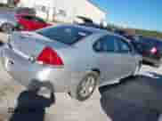 2010 Chevrolet Impala LT z VIN 2G1WB5EKXA1235564, wystawiony jako IAAI lot #43556374 z przebiegiem 280 357 mil mil oraz . Historia ofert i sprzedaży dostępna na DreamBid. Obrazek 4.