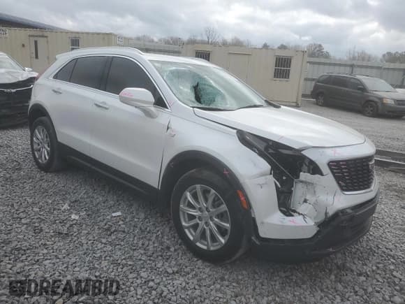 ✅ 2020 Cadillac XT4 FWD Luxury • VIN: 1GYAZAR46LF070460 • Lot: 49087665. Listed on Copart with 20,295 mi. Free auction sales archive from the USA and detailed vehicle history report at DreamBid. Image 4.