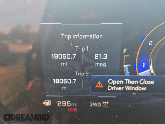 ✅ 2025 Chevrolet Traverse AWD High Country • VIN: 1GNEVKRS6SJ176899 • Lot: 43658756. Wystawiony na IAAI z przebiegiem 18 060 mil. Bezpłatny archiwum sprzedaży aukcyjnych z USA i szczegółowy raport historii pojazdu na DreamBid. Zdjęcie 36.