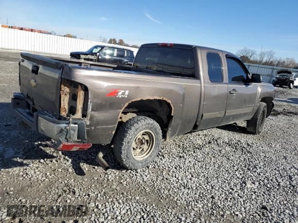 ✅ 2007 Chevrolet Silverado 1500 1LT • VIN: 1GCEK19C37Z632919 • Лот: 92203555. Опубликован ранее на Copart с пробегом Не указан. Бесплатный доступ к архиву аукционных продаж из США и подробный отчёт об истории автомобиля на DreamBid. Изображение 3.