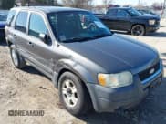 ✅ 2004 Ford Escape XLT • VIN: 1FMYU03164KB22170 • Lot: 41991801. Listed on IAAI with 170,492 mi. Free auction sales archive from the USA and detailed vehicle history report at DreamBid. Image 1.