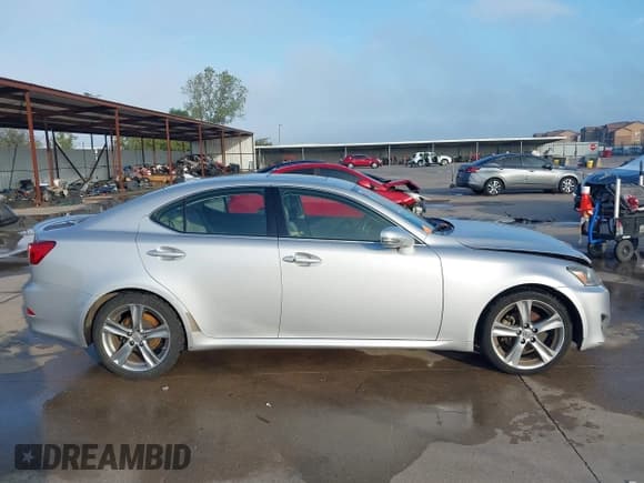 ✅ 2011 Lexus IS 250 • VIN: JTHBF5C24B5152109 • Lot: 43523575. Listed on IAAI with 126,716 mi. Free auction sales archive from the USA and detailed vehicle history report at DreamBid. Image 13.