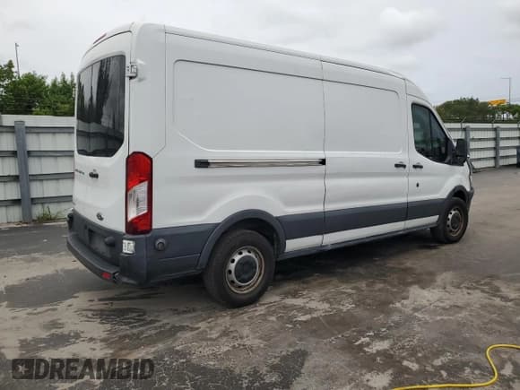 ✅ 2016 Ford Transit Cargo • VIN: 1FTYE2CG2GKA06602 • Лот: 59762705. Опубликован ранее на Copart с пробегом 116 416 миль. Бесплатный доступ к архиву аукционных продаж из США и подробный отчёт об истории автомобиля на DreamBid. Изображение 3.