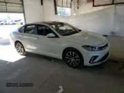 ✅ 2025 Volkswagen Jetta SE • VIN: 3VW7X7BU2SM046803 • Лот: 86322675. Опубликован ранее на Copart с пробегом 7 215 миль. Бесплатный доступ к архиву аукционных продаж из США и подробный отчёт об истории автомобиля на DreamBid. Изображение 4.