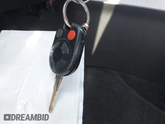 ✅ 2009 Mercury Mariner Premier • VIN: 4M2CU87G49KJ19832 • Lot: 42848095. Listed on IAAI with 132,981 mi. Free auction sales archive from the USA and detailed vehicle history report at DreamBid. Image 11.