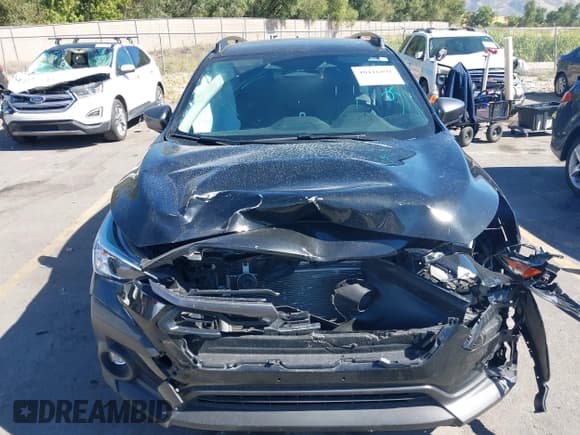 ✅ 2024 Subaru Crosstrek Premium • VIN: JF2GUADCXR8268678 • Lot: 40416891. Listed on IAAI with 15,532 mi. Free auction sales archive from the USA and detailed vehicle history report at DreamBid. Image 12.