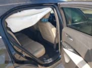 ✅ 2024 Cadillac XT4 FWD Luxury • VIN: 1GYAZAR4XRF129972 • Lot: 40018821. Wystawiony na IAAI z przebiegiem 14 mil. Bezpłatny archiwum sprzedaży aukcyjnych z USA i szczegółowy raport historii pojazdu na DreamBid. Zdjęcie 8.