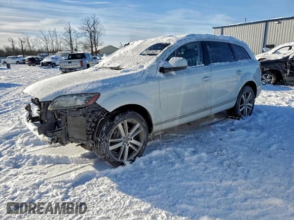 ✅ 2014 Audi Q7 Prestige • VIN: WA1VMAFE5ED005787 • Лот: 95851425. Опубликован ранее на Copart с пробегом 97 964 миль. Бесплатный доступ к архиву аукционных продаж из США и подробный отчёт об истории автомобиля на DreamBid. Изображение 1.