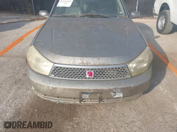 ✅ 2003 Saturn LS • VIN: 1G8JU54FX3Y556207 • Lot: 43731223. Listed on IAAI with 129,019 mi. Free auction sales archive from the USA and detailed vehicle history report at DreamBid. Image 6.