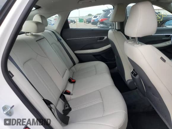 2021 Hyundai Sonata Limited z VIN KMHL54JJ7MA032226, wystawiony jako Copart lot #57874052 z przebiegiem 9 357 mil mil oraz . Historia ofert i sprzedaży dostępna na DreamBid. Obrazek 6.