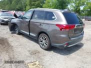 ✅ 2018 Mitsubishi Outlander SE • VIN: JA4AD3A33JZ014095 • Lot: 42278605. Wystawiony na IAAI z przebiegiem 235 000 mil. Bezpłatny archiwum sprzedaży aukcyjnych z USA i szczegółowy raport historii pojazdu na DreamBid. Zdjęcie 3.