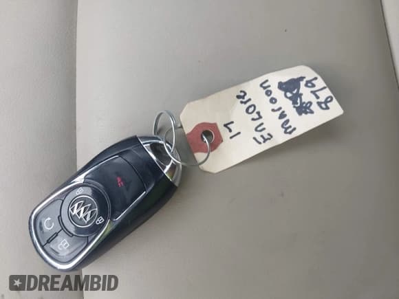 ✅ 2017 Buick Encore Premium • VIN: KL4CJHSB6HB104879 • Lot: 42672616. Wystawiony na IAAI z przebiegiem 60 821 mil. Bezpłatny archiwum sprzedaży aukcyjnych z USA i szczegółowy raport historii pojazdu na DreamBid. Zdjęcie 11.