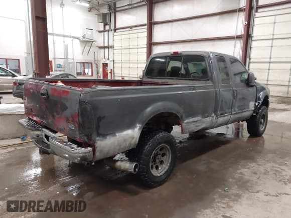 ✅ 2003 Ford F-250 XL • VIN: 1FTNX21P73EC21871 • Lot: 41280545. Listed on IAAI with Not provided. Free auction sales archive from the USA and detailed vehicle history report at DreamBid. Image 4.