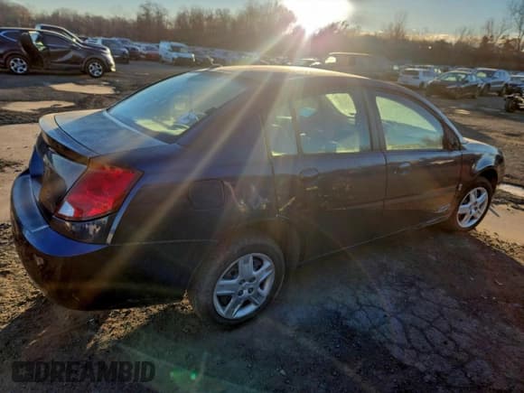 ✅ 2007 Saturn ION ION 2 • VIN: 1G8AZ55F07Z191469 • Lot: 95205905. Listed on Copart with 50,784 mi. Free auction sales archive from the USA and detailed vehicle history report at DreamBid. Image 3.