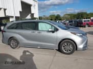 ✅ 2021 Toyota Sienna XLE • VIN: 5TDYRKEC4MS031973 • Lot: 43631580. Listed on IAAI with 93,713 mi. Free auction sales archive from the USA and detailed vehicle history report at DreamBid. Image 13.