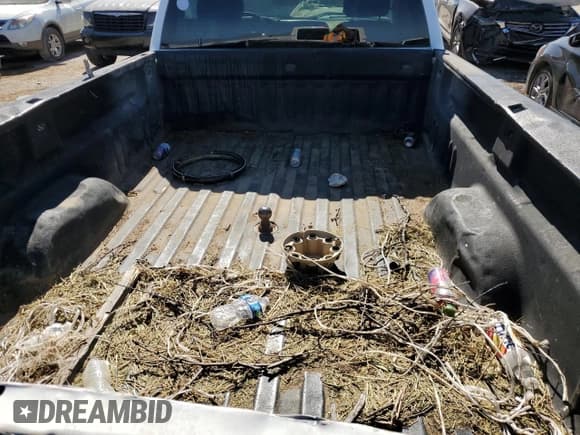 ✅ 2007 Chevrolet Silverado 2500HD 1LT • VIN: 1GCHK24607E554496 • Lot: 77594484. Wystawiony na Copart z przebiegiem 191 616 mil. Bezpłatny archiwum sprzedaży aukcyjnych z USA i szczegółowy raport historii pojazdu na DreamBid. Zdjęcie 10.