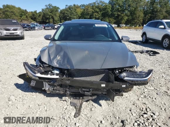 ✅ 2025 Hyundai Elantra Limited • VIN: KMHLP4DG2SU957485 • Лот: 86658635. Опубликован ранее на Copart с пробегом 9 871 миль. Бесплатный доступ к архиву аукционных продаж из США и подробный отчёт об истории автомобиля на DreamBid. Изображение 5.