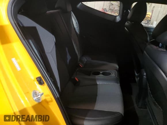 ✅ 2016 Hyundai Veloster • VIN: KMHTC6AD8GU296425 • Lot: 42161145. Wystawiony na Copart z przebiegiem 77 451 mil. Bezpłatny archiwum sprzedaży aukcyjnych z USA i szczegółowy raport historii pojazdu na DreamBid. Zdjęcie 10.