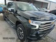 ✅ 2022 Chevrolet Silverado 1500 • VIN: 1GCUDJET4NZ633022 • Лот: 85700345. Опубликован ранее на Copart с пробегом 72 731 миль. Бесплатный доступ к архиву аукционных продаж из США и подробный отчёт об истории автомобиля на DreamBid. Изображение 13.