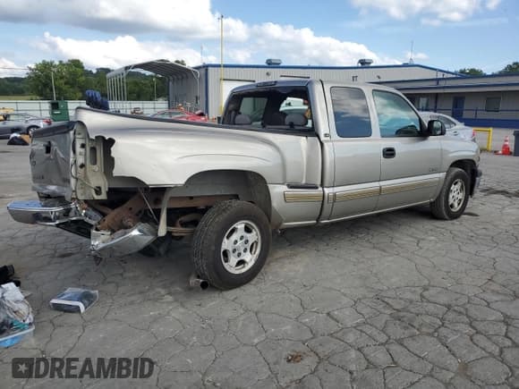 ✅ 2002 Chevrolet Silverado 1500 LT • VIN: 2GCEC19T721146080 • Lot: 69880085. Listed on Copart with 273,790 mi. Free auction sales archive from the USA and detailed vehicle history report at DreamBid. Image 3.