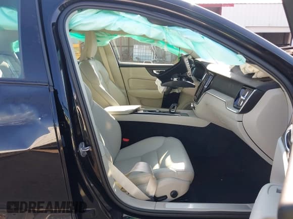 ✅ 2024 Volvo S60 Plus Dark Theme • VIN: 7JRL12TL2RG315187 • Lot: 43181202. Listed on IAAI with 11,260 mi. Free auction sales archive from the USA and detailed vehicle history report at DreamBid. Image 5.