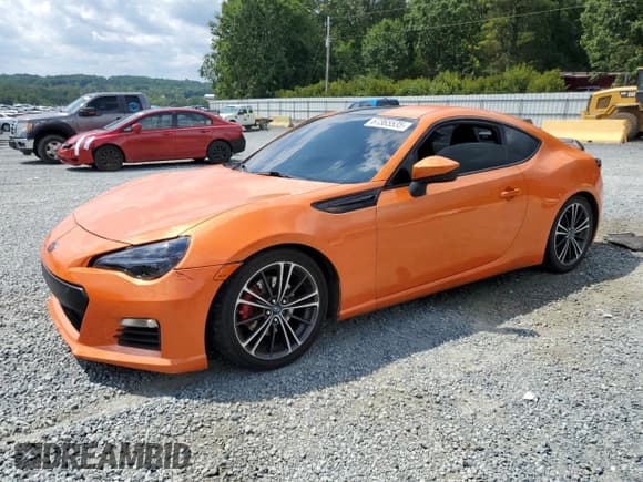 ✅ 2013 Subaru BRZ Premium • VIN: JF1ZCAB10D1600677 • Лот: 67365535. Опубликован ранее на Copart с пробегом 160 388 миль. Бесплатный доступ к архиву аукционных продаж из США и подробный отчёт об истории автомобиля на DreamBid. Изображение 1.